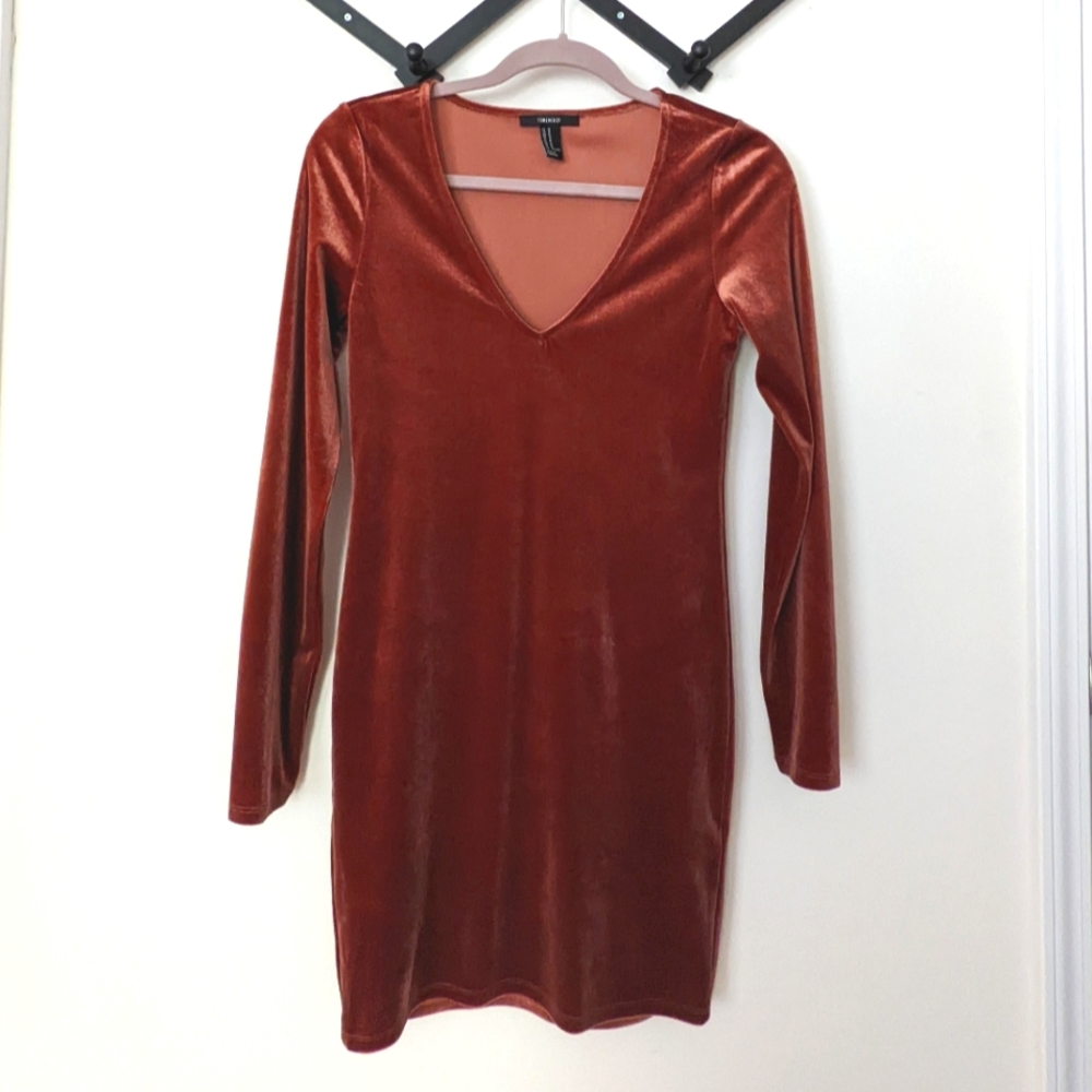 Metallic Caramel Velvet Long Sleeve Dress SIZE M